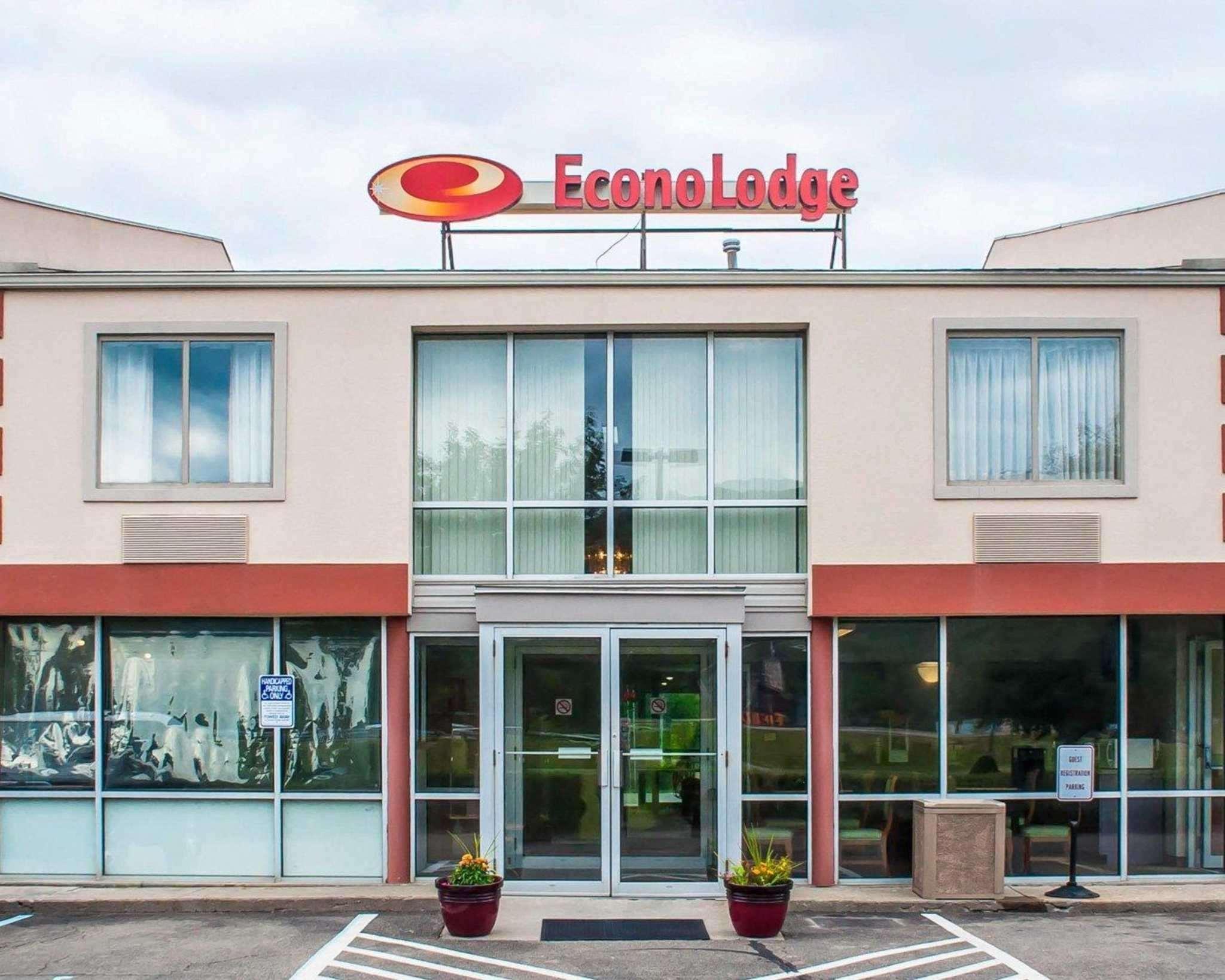 Econo Lodge Elmira-Corning Fisherville Eksteriør billede
