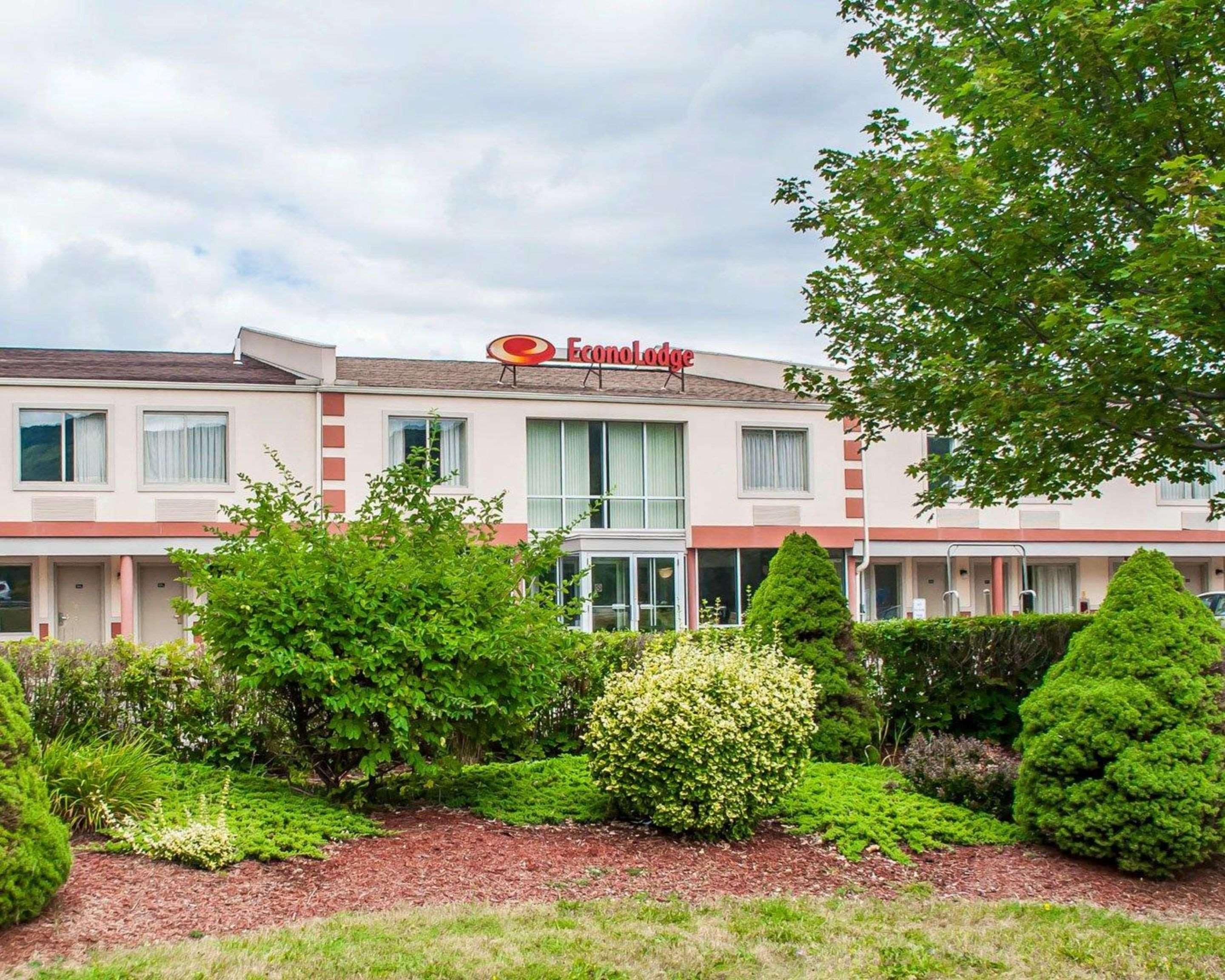 Econo Lodge Elmira-Corning Fisherville Eksteriør billede