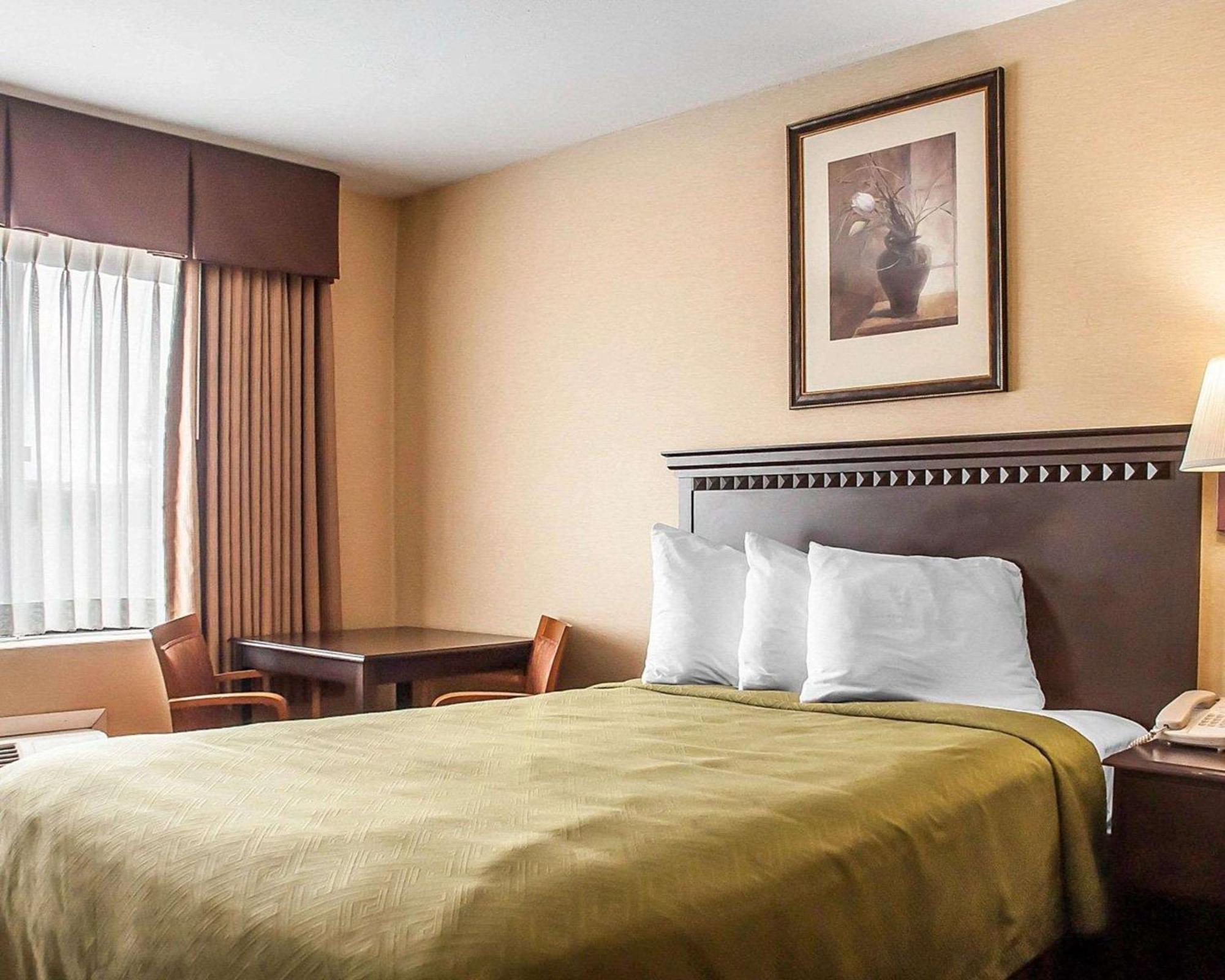 Econo Lodge Elmira-Corning Fisherville Eksteriør billede