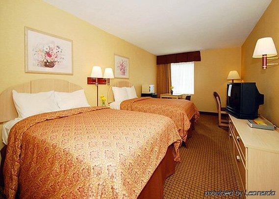 Econo Lodge Elmira-Corning Fisherville Værelse billede